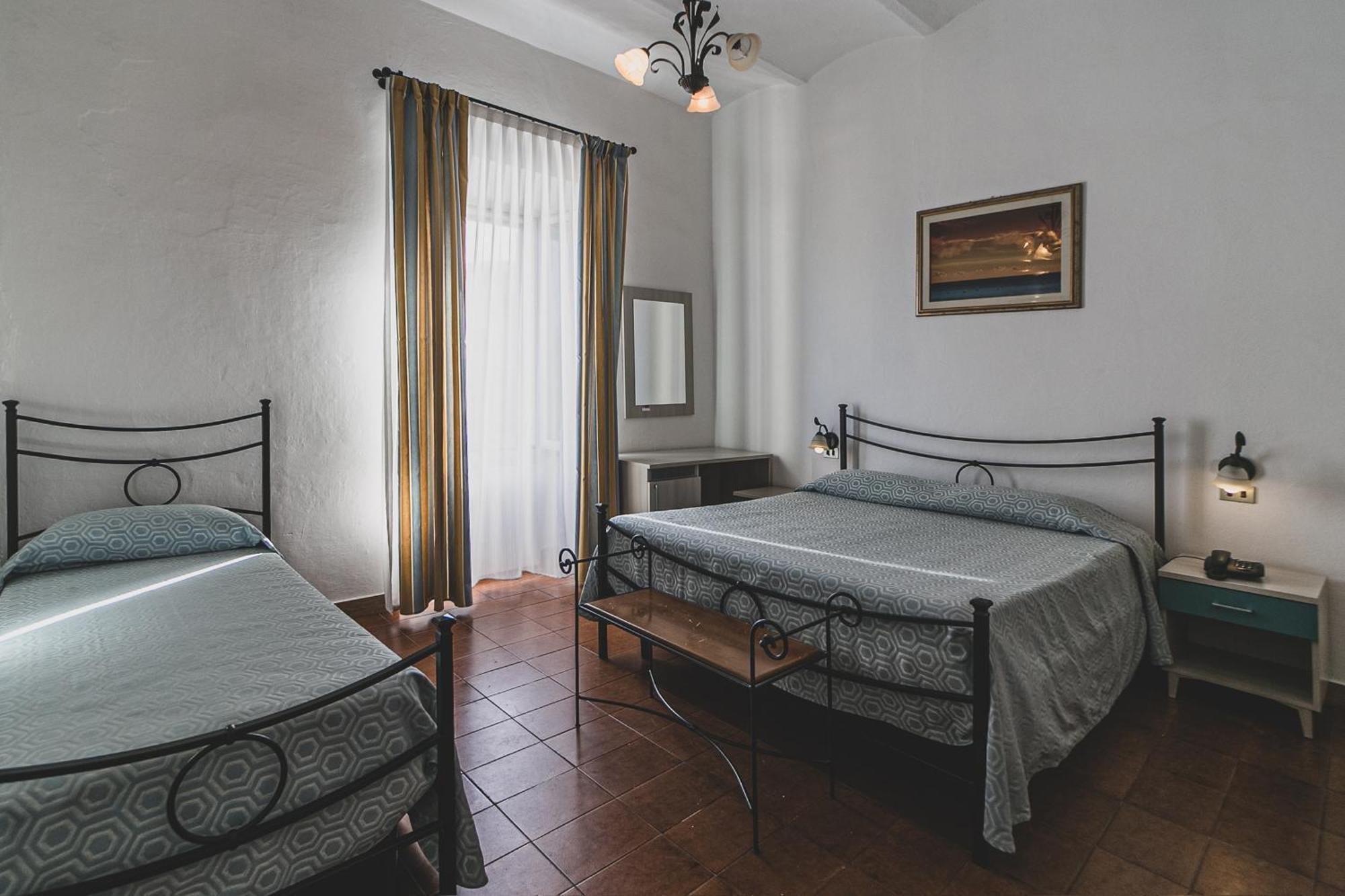 Hotel Alfiero ポルト・サント・ステーファノ 部屋 写真