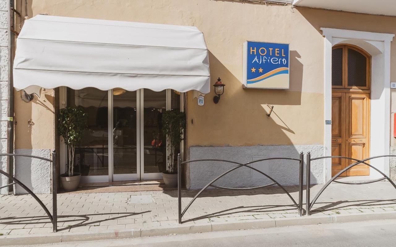 Hotel Alfiero ポルト・サント・ステーファノ エクステリア 写真